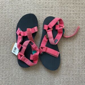 Women’s Original Universal Tevas